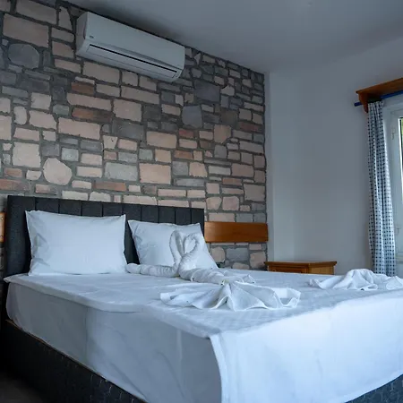 Hotel Karma Homes